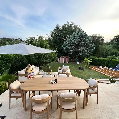 Vila Escapade En Provence Maison Avec Jacuzzi Villeneuve (Alpes-de-Haute-Provence)