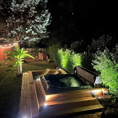 Escapade En Provence Maison Avec Jacuzzi Vila *