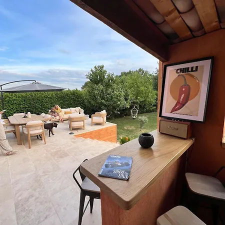 Vila Escapade En Provence Maison Avec Jacuzzi Villeneuve (Alpes-de-Haute-Provence)
