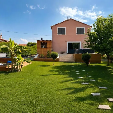 Escapade En Provence Maison Avec Jacuzzi Vila *